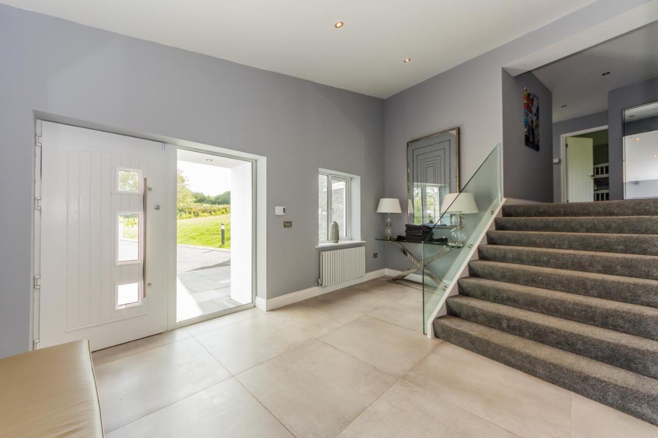 River Views,Kinsale, Hosted By Exquisite Holiday Homes, Sleeps 26 Корк Екстер'єр фото