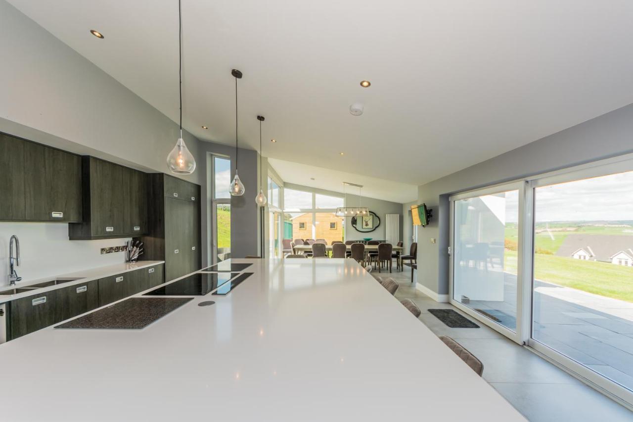 River Views,Kinsale, Hosted By Exquisite Holiday Homes, Sleeps 26 Корк Екстер'єр фото