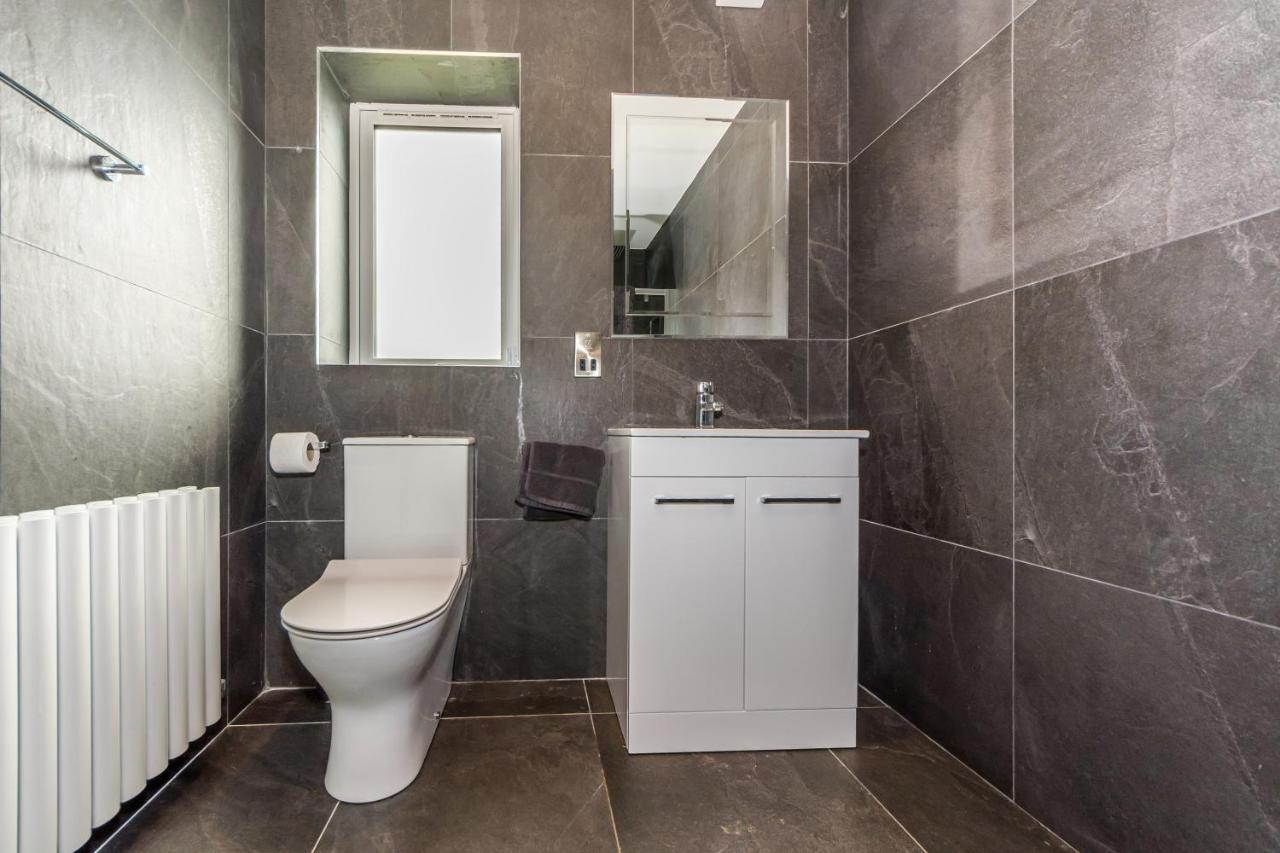 River Views,Kinsale, Hosted By Exquisite Holiday Homes, Sleeps 26 Корк Екстер'єр фото