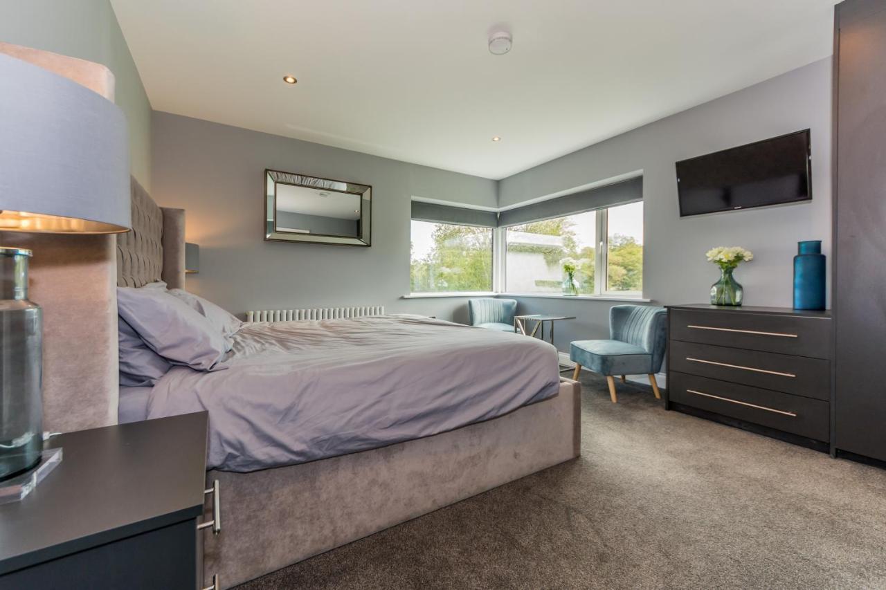 River Views,Kinsale, Hosted By Exquisite Holiday Homes, Sleeps 26 Корк Екстер'єр фото