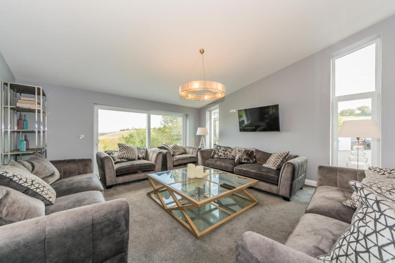 River Views,Kinsale, Hosted By Exquisite Holiday Homes, Sleeps 26 Корк Екстер'єр фото