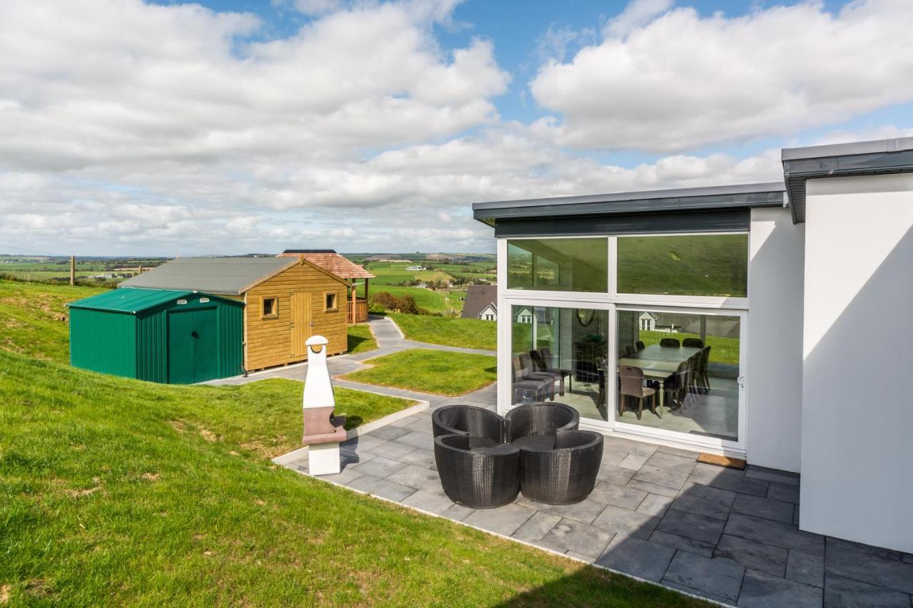 River Views,Kinsale, Hosted By Exquisite Holiday Homes, Sleeps 26 Корк Екстер'єр фото