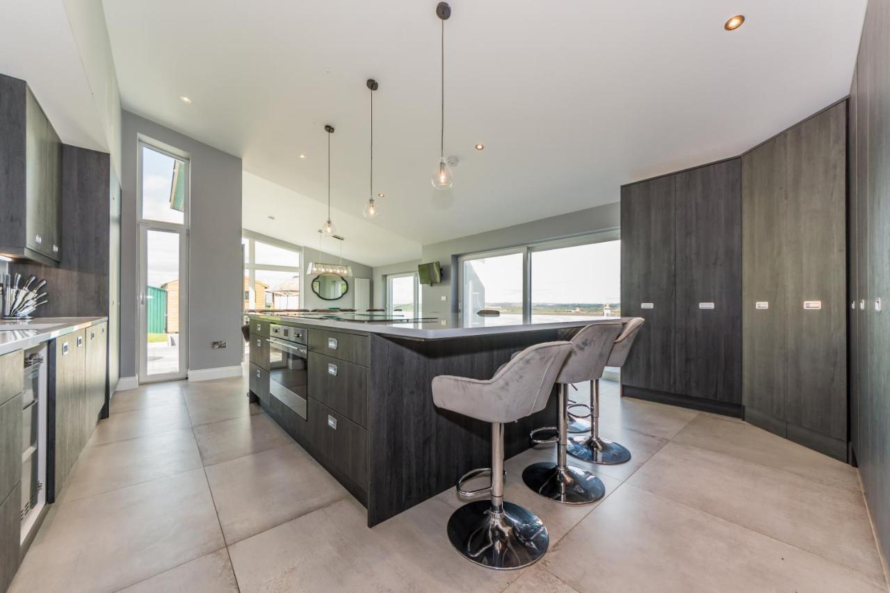 River Views,Kinsale, Hosted By Exquisite Holiday Homes, Sleeps 26 Корк Екстер'єр фото
